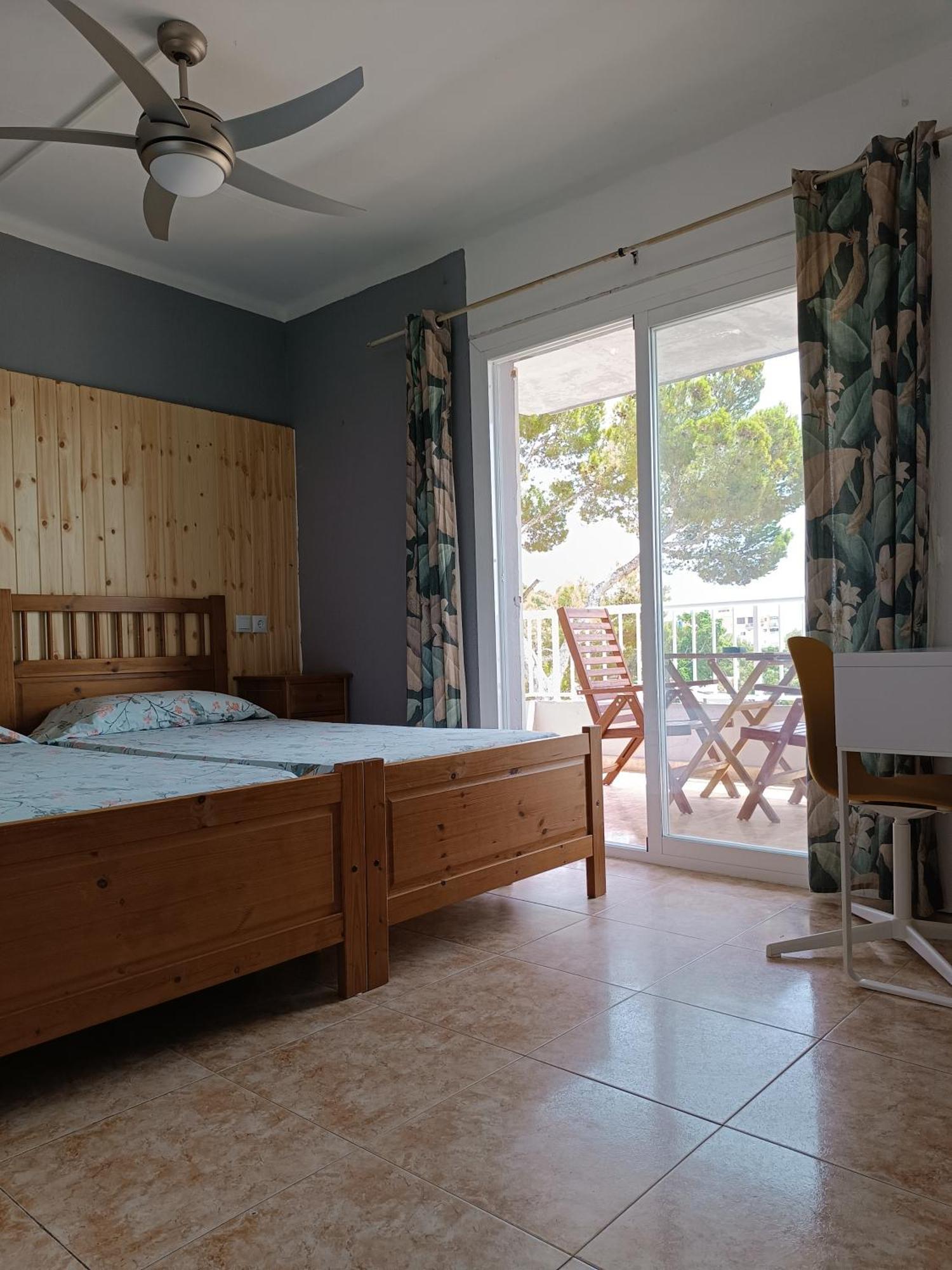Guest house Belgica Palma Nova (Mallorca)