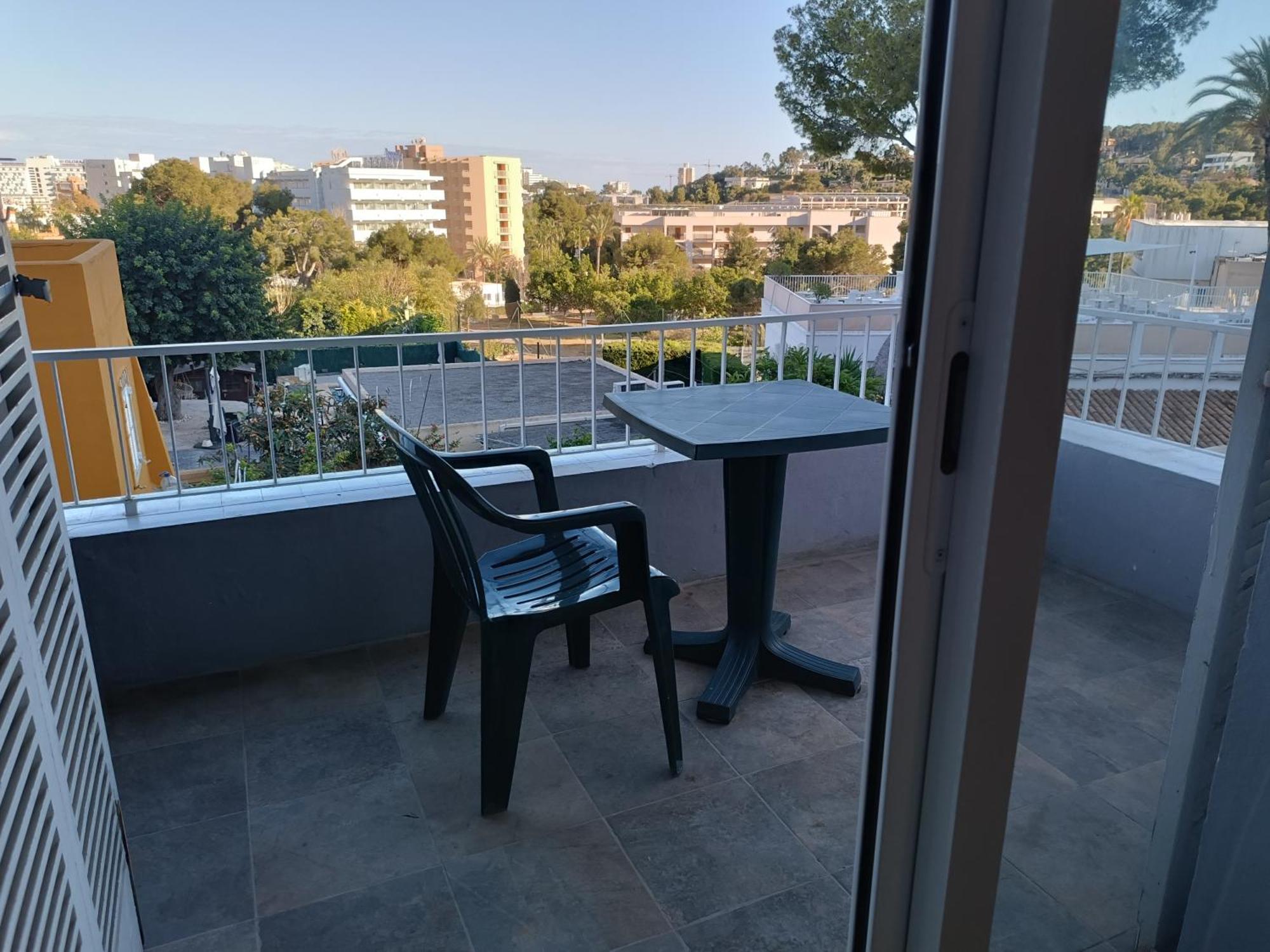 Guest house Belgica Palma Nova (Mallorca)